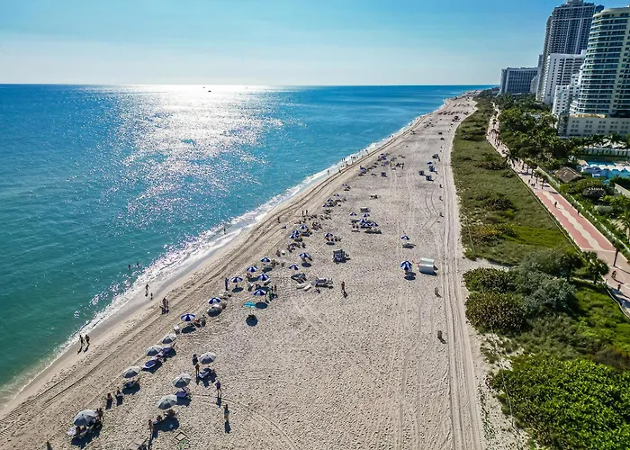 2 Bedrooms Unit Oceanfront Resort The Alexander