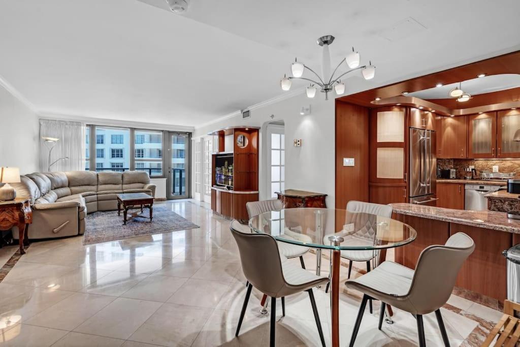 Appartamento 2 Bedrooms Unit Oceanfront The Alexander Miami Beach